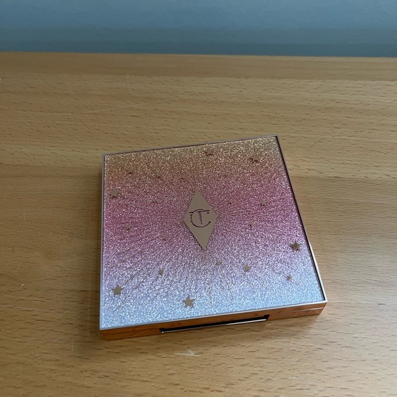 ❤️‍🔥NEW❤️‍🔥 NWOT Charlotte Tilbury Eyeshadow palette - Picture 2 of 2